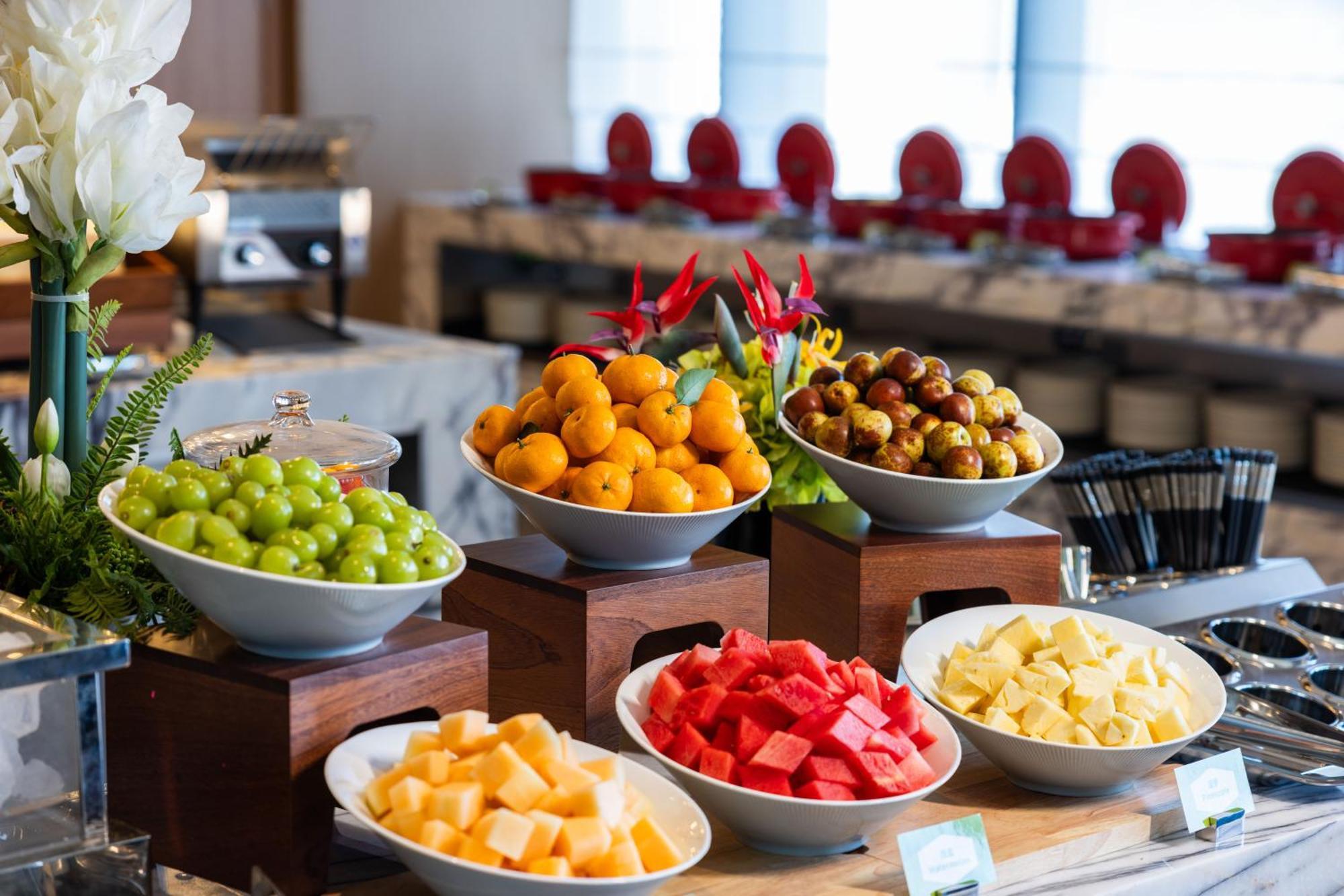 Hampton By Hilton Shenzhen Futian Huaqiangbei Hotel Exterior foto