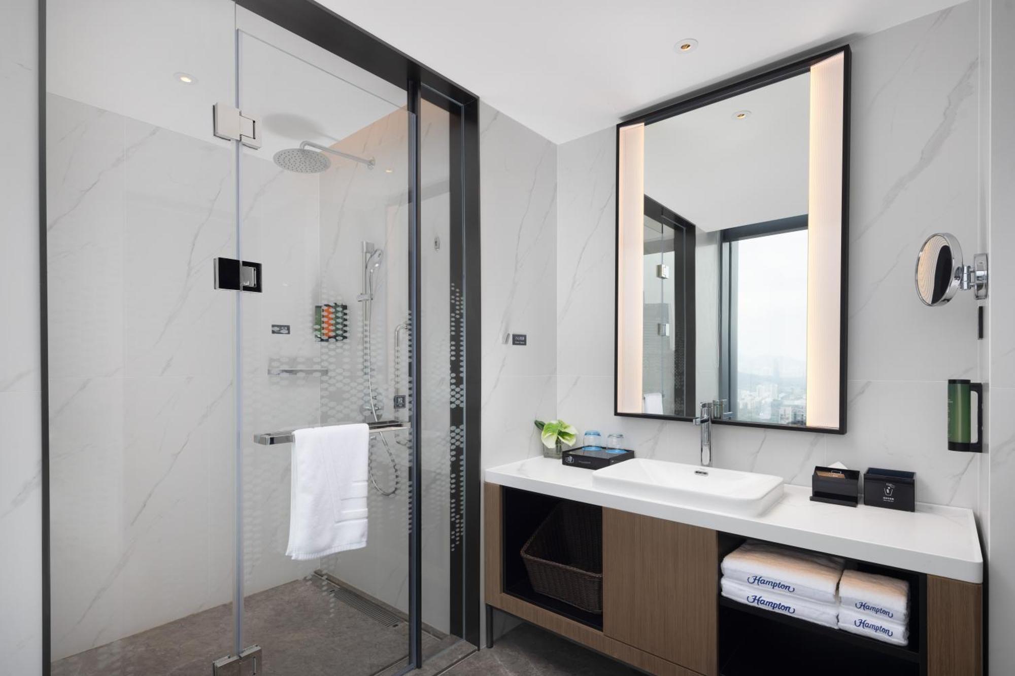 Hampton By Hilton Shenzhen Futian Huaqiangbei Hotel Exterior foto